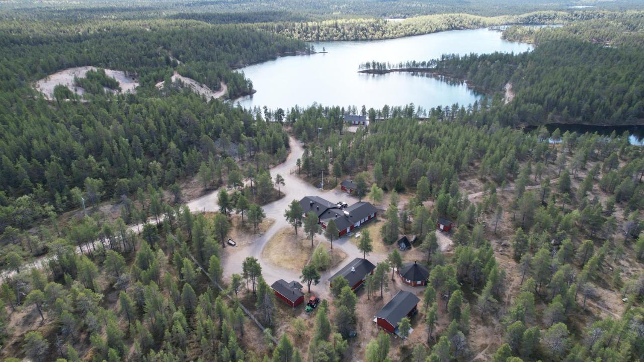 Porotila Toini Sanila Hotel Sevettijärvi Exterior foto