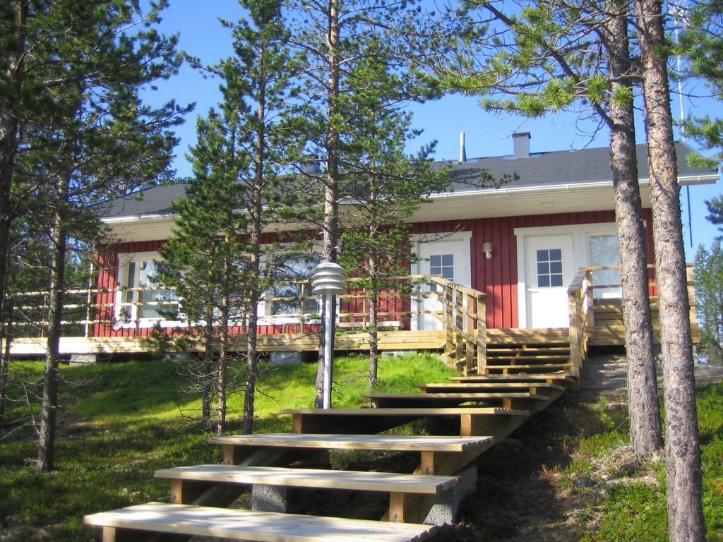Porotila Toini Sanila Hotel Sevettijärvi Exterior foto